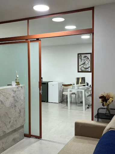 Consultório do Dr. Carlos Batanero
